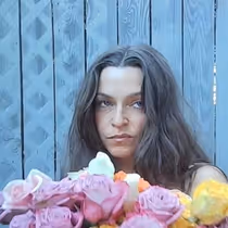 Annabelle Chairlegs to Join Ty Segall on European Tour, Shares New Single