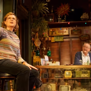 Review: ASHLAND AVENUE at Goodman Theatre