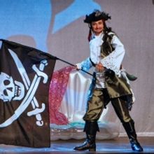 HURRAH! FOR THE PIRATE KING Children's Opera Tours During February Half-Term