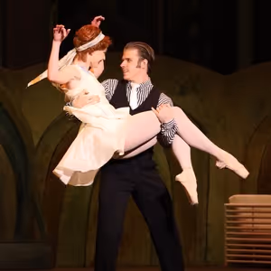 Review: ORPHEUS IN THE UNDERWORLD at Artscape Opera House