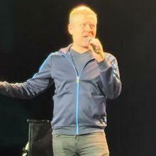 Video: Anthony Rapp & Adam Pascal Sing 'What You Own' at BroadwayCon