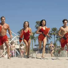 BAYWATCH to Return on FOX With Stephen Amell Leading New Cast