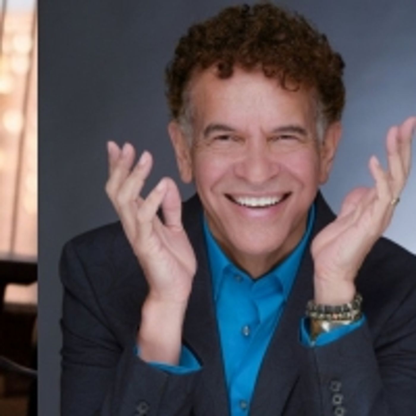 Wake Up With BWW 2/23: Bette Midler on Why Her Time on Stage is Over, and More!  Image