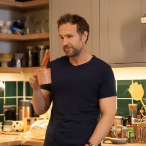Video: Watch Clip From New Episode of Apple TV+'s TRYING