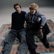 The Driver Era Unveil New Single 'You Keep Me Up at Night'