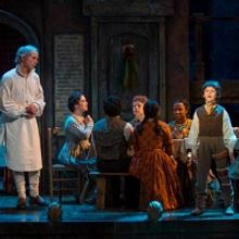 Review Roundup: A CHRISTMAS CAROL Returns to Milwaukee Rep - Read the Reviews!