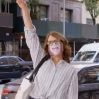 VIDEO: Tina Fey Masks Up for A Special 30 ROCK Reunion on NBC
