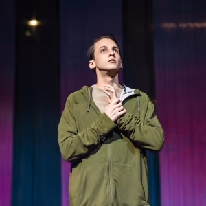 Interview: Brendan Looney of THE CURIOUS INCIDENT OF THE DOG IN THE NIGHT-TIME at…