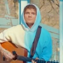 Video: We Three Release Video For New Single 'In Therapy'