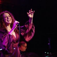 Review: Melissa Errico A Valentine Fantasy In I CAN DREAM, CAN'T I? at Birdland Theat