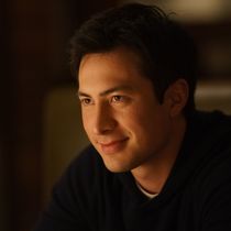 HEATED RIVALRY Star Hudson Williams to Join THE TONIGHT SHOW