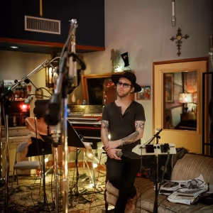 Matthew Mayfield Shares Single 'Die In A Ghost Town' Ahead of New Album