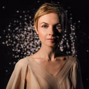 Award-Winning Singer/Songwriter Kat Edmonson to Perform HOLIDAY SWINGIN' in Lakewood