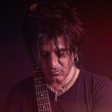 Guitarist, Singer & Songwriter Steve Conte Releases New Single 'Girl With No Name'