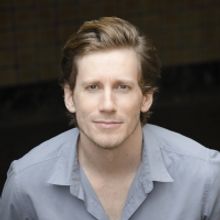 Andrew Samonsky of COME FROM AWAY which runs 11/26-12/1 at Salle Wilfrid-Pelletier, P