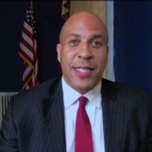 VIDEO: Senator Cory Booker Calls Out Trump's Racism on LATE NIGHT WITH SETH MEYERS