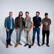 Old Dominion to Curate 'Odies Beach Vacation' Weekend for This November