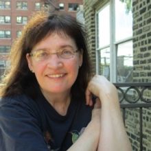 Chicago Playwright Vicki Quade Announces New Book