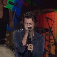 VIDEO: Harry Styles Performs 'What Makes You Beautiful' at Jingle Bell Ball
