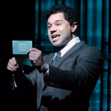 Exclusive: THE GREAT GATSBY Star Corbin Bleu Performs 'Roaring On'