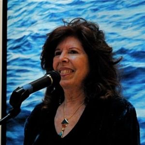 Teatro Paraguas Hosts Poetry Reading Celebrating Short Forms on June 29