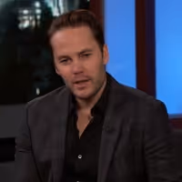 VIDEO: Taylor Kitsch Talks SNAKES ON A PLANE on JIMMY KIMMEL LIVE Video