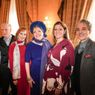 Review: Entertaining 'Voting' at the Dutch Treat Club