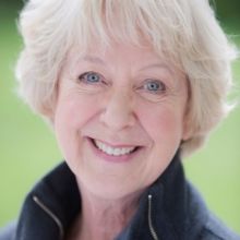 Susie Blake Will Lead THE MIRROR CRACK'D at Darlington Hippodrome