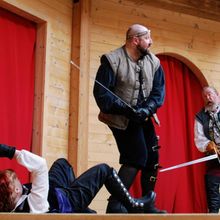 Pigeon Creek Brings RICHARD III to the Sauk