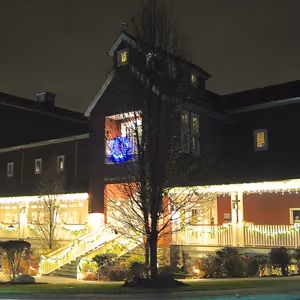 Westport Country Playhouse To Collect Donations For Three Area Charities During A SHERLOCK CAROL