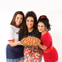 Krystina Alabado, Kyra Kennedy, Gianna Yanelli and More to Star in MYSTIC PIZZA…