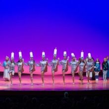 VIDEO: Watch the Cast of FIDDLER ON THE ROOF Put on a Radio City Chanukah Spectacular