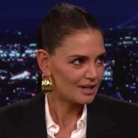 VIDEO: Katie Holmes Talks Being 'Superstitious' When She Does Theatre on THE TONIGHT…