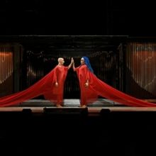 BWW Review: Bring on the Jugglers, Philip Glass's AKHNATEN Finally Arrives at the Met
