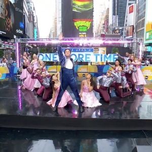 Video: Watch Justin Guarini & ONCE UPON A ONE MORE TIME Perform 'Circus' on GMA