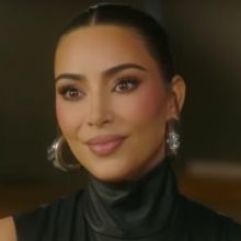 Robin Roberts Interviews Kim, Khloe and Kourtney Kardashian & Kris Jenner for an ABC…