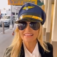 VIDEO: Rachel Tucker Lets Kristin Chenoweth Audition for COME FROM AWAY
