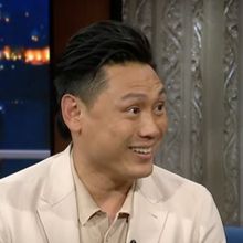 Video: WICKED Director Jon M. Chu Talks New Memoir 'Viewfinder'