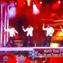 BWW Flashback: Our Favorite Christmas In Rockefeller Center Performances - MEAN GIRLS
