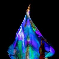 Review: MOMIX - ALICE at Van Wezel