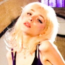 Sophie Powers Releases 'U Love It' (Danny L Harle Remix)