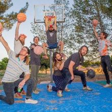 Indie Rock Band Futurebirds Release New Single 'Solitaires'