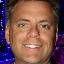 MAGIC OF LIGHTS' Ken Hudgens Sharing His Holiday Memories With Carloads