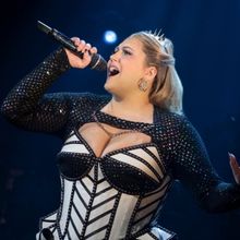 The Ex-Wives Club with Bella Coppola: Backstage at SIX