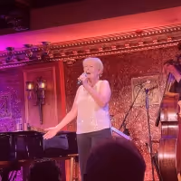 BWW Review: LIZ CALLAWAY: COMIN' AROUND AGAIN is an Enchanting Journey to the Past…