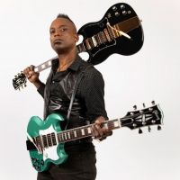 Kirk Douglas Gibson SG Signature Available Worldwide Now