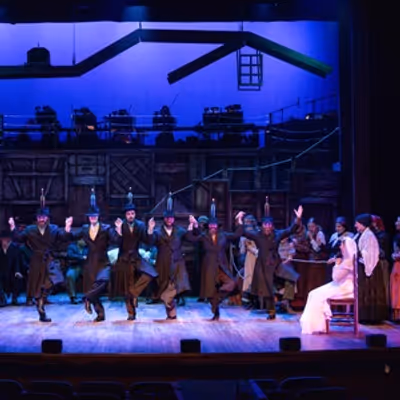 Review: FIDDLER ON THE ROOF at Skylight Music Theatre