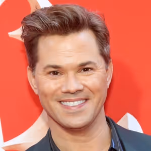 Wake Up With BroadwayWorld August 23, 2024