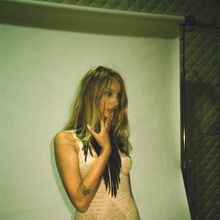 Cailin Russo Releases Dark Pop EP SCARE via 10k Projects