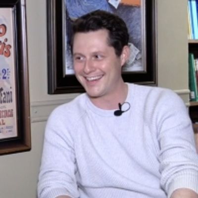 VIDEO: From Schitt's Creek to Big Cherry- Meet THE MINUTES Star Noah Reid